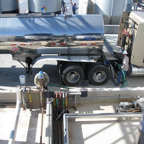 Filling-Chemical-Tanker-Truck
